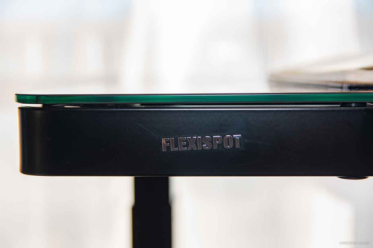 FLEXISPOTのロゴ