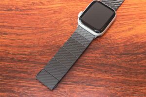 PITAKA「カーボン製Apple Watchバンド」レビュー。服装に合わせやすい ...