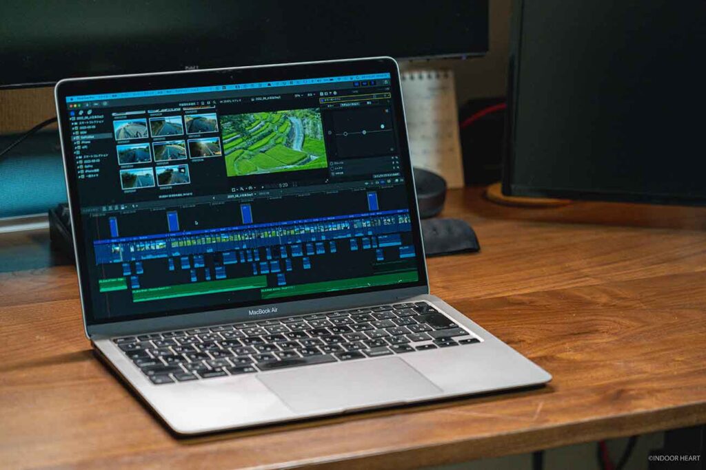 M1 MacBook Air INDOOR HEART m1-macbook-air-indoor-heart