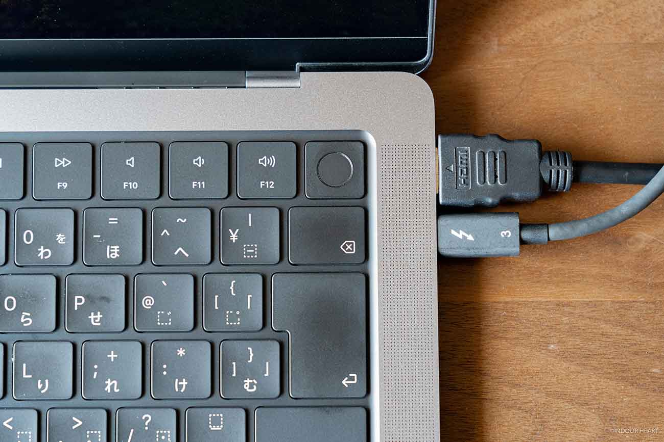最近のMacBookのファンクションキーのサイズ