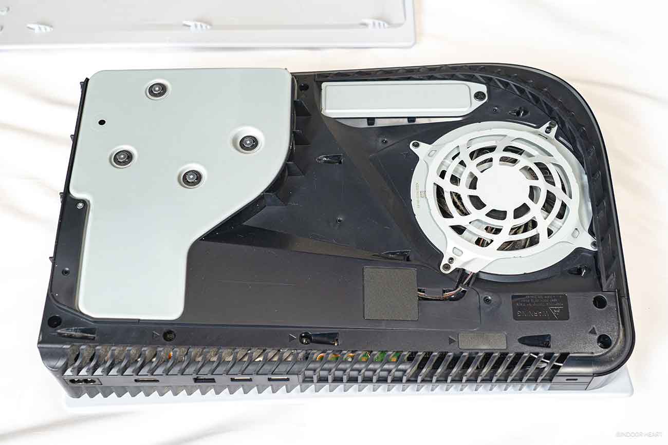 PS5の内部