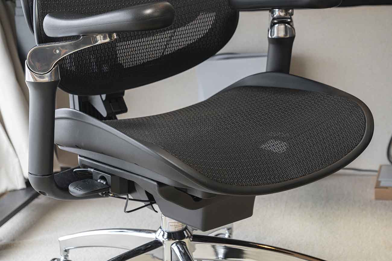 SIHOO DORO C300PROの座面のメッシュ