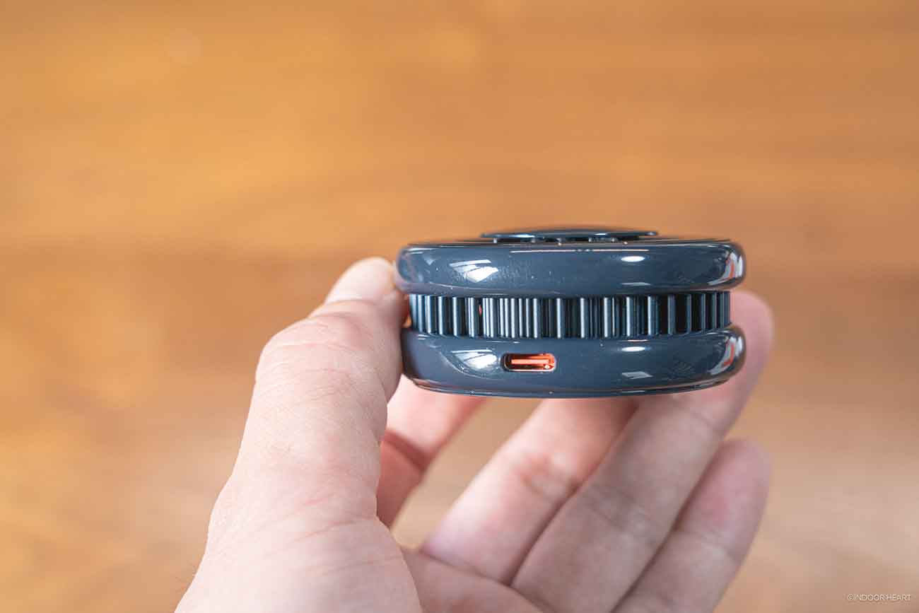 TORRASの冷却MagSafe充電器「Ostand PolarCircle」