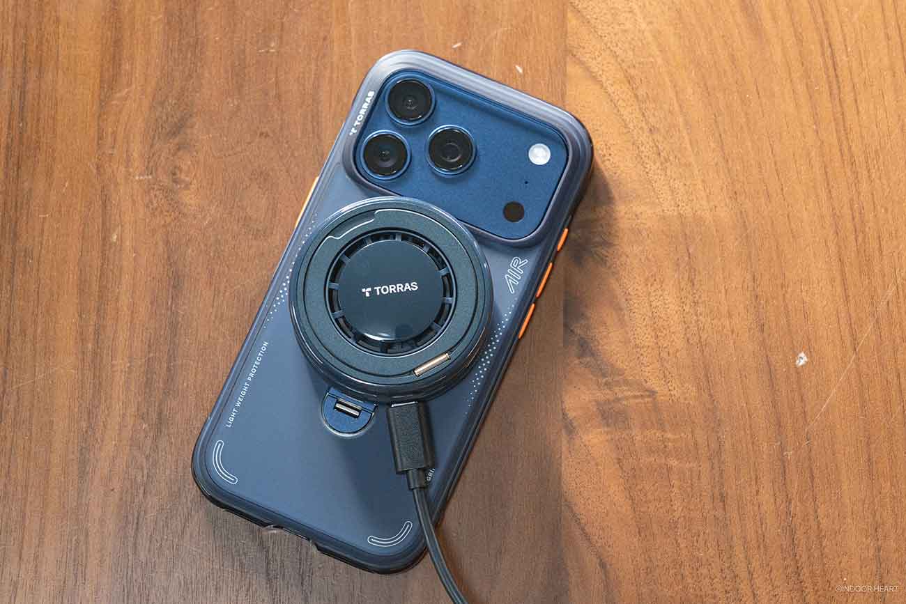 TORRASの冷却MagSafe充電器「Ostand PolarCircle」