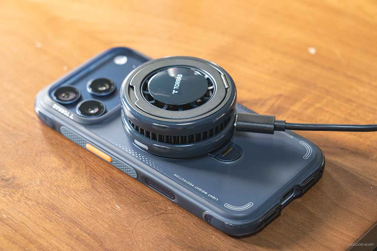 TORRASの冷却MagSafe充電器「Ostand PolarCircle」