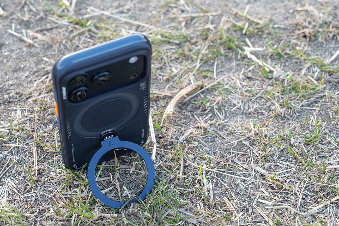 TORRAS「Ostand Q3 Air」のスタンドの角度