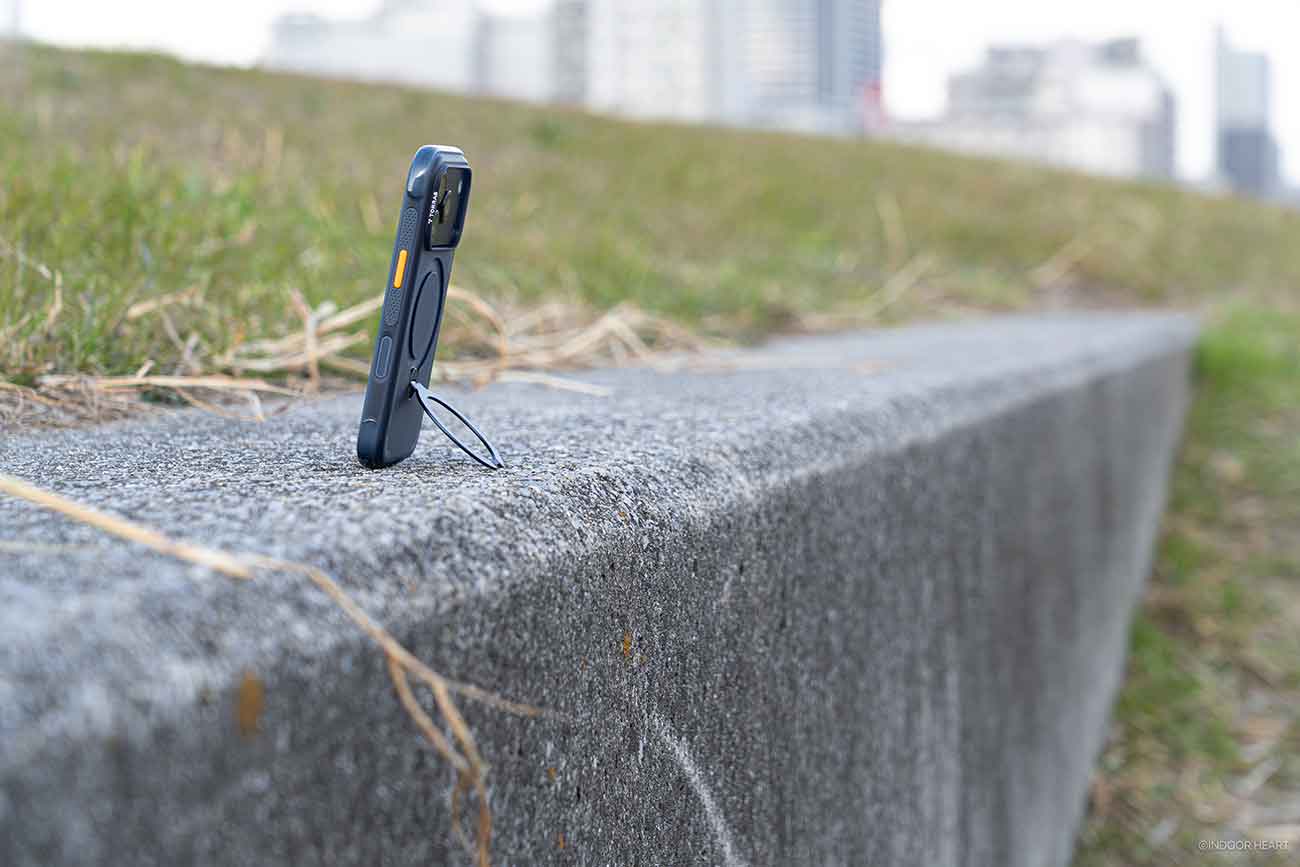 TORRAS「Ostand Q3 Air」のスタンドの角度