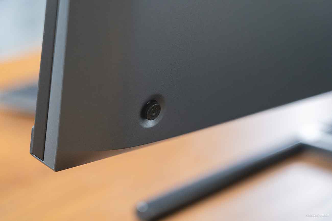 KTCの27インチ5Kモニター「H27P3」の背面ジョイスティック