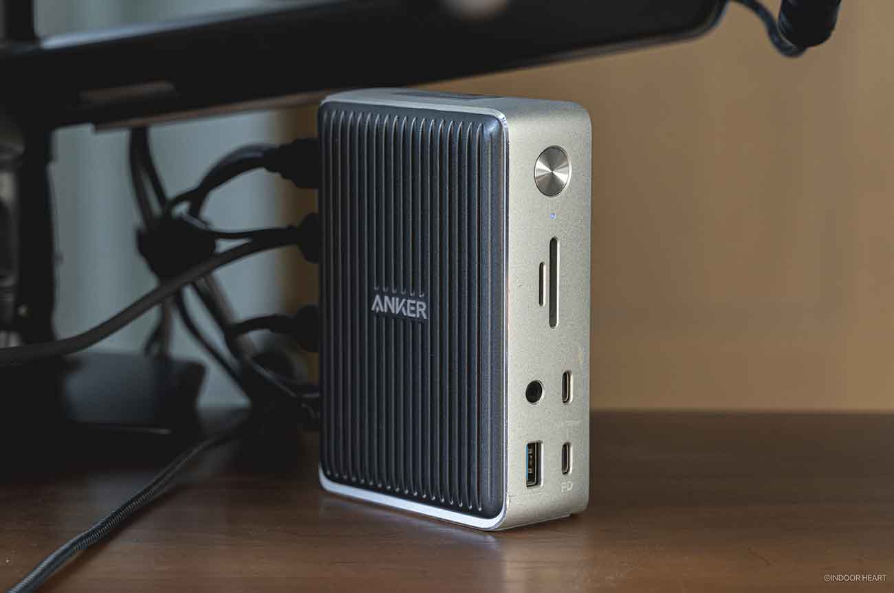 ドッキングステーション：Anker「PowerExpand Elite 13-in-1 Thunderbolt 3 Dock」