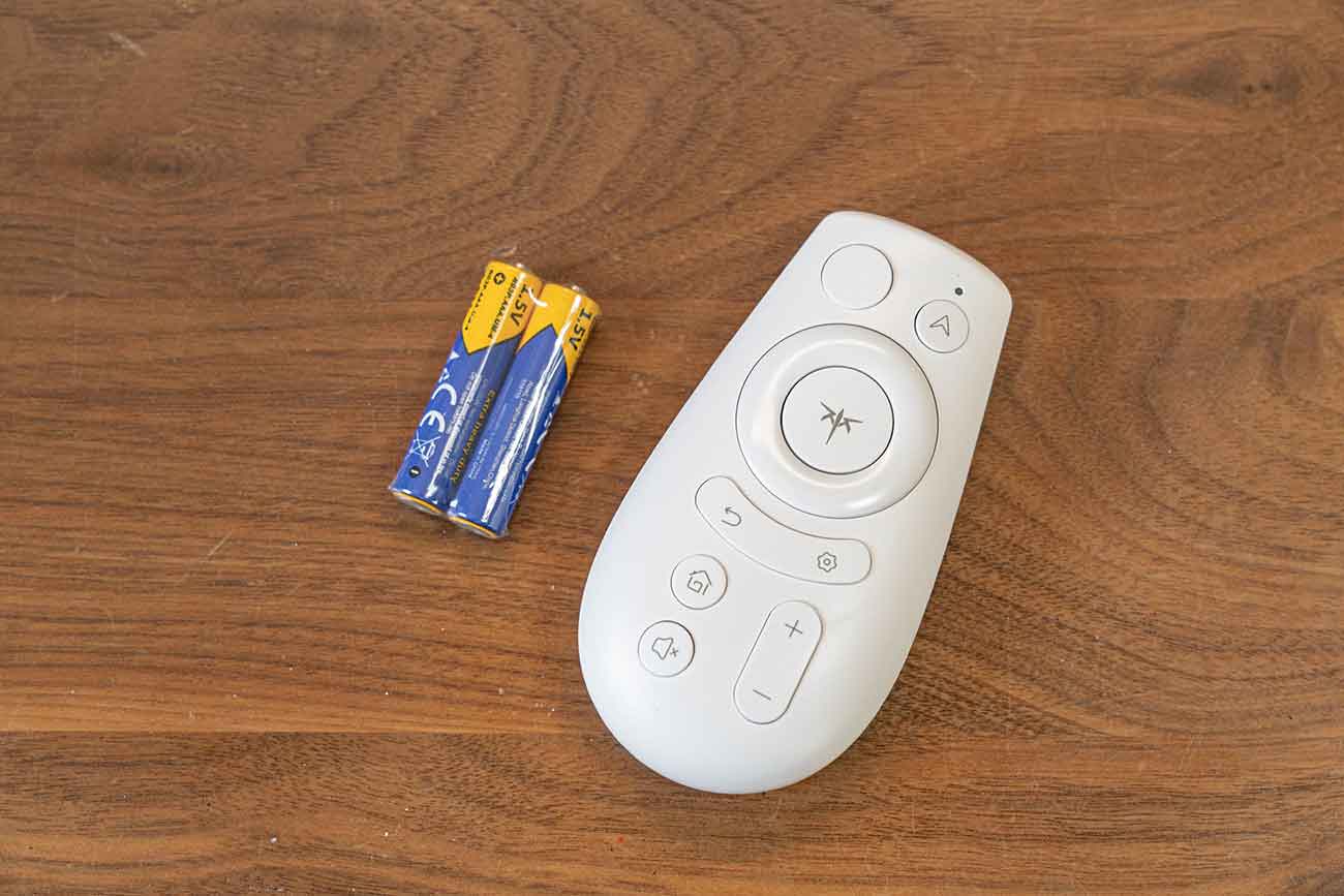 KTCのMegaPad A32Q7Sのリモコン